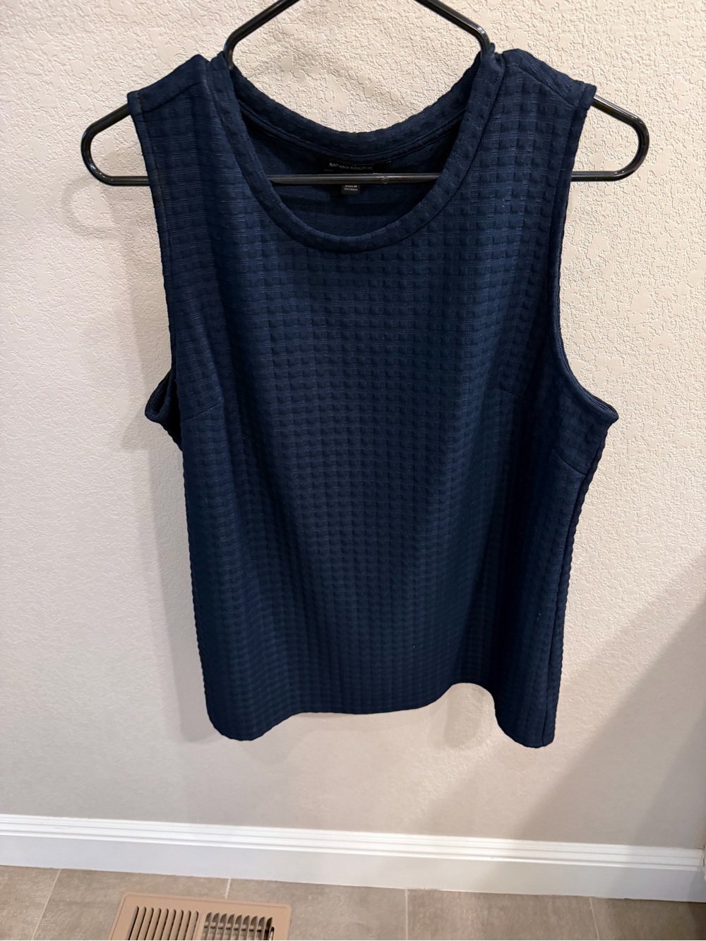 Banana Republic Navy Textured Waffle Tank